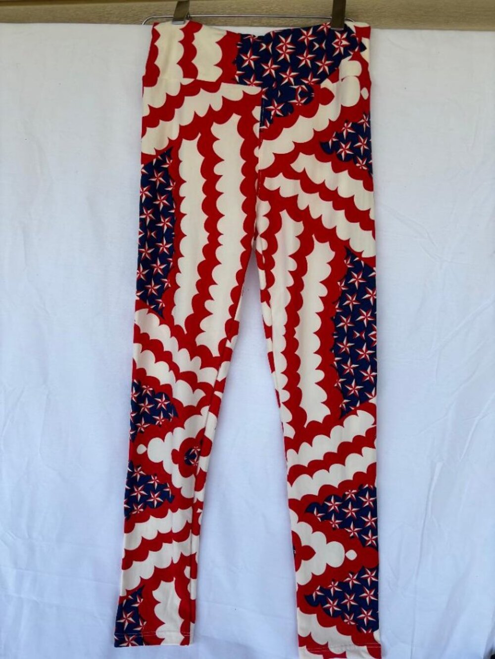 Lularoe Leggings Pants  O/S  New   Great for the 4th of July